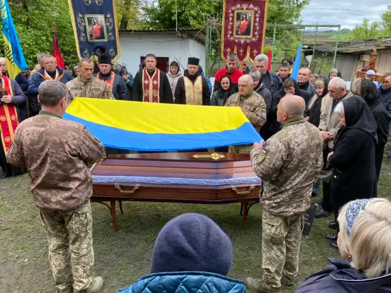 У Вимислівці попрощалися з Андрієм Яцулою, який загинув, обороняючи Україну