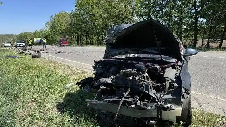 Смертельна ДТП у Кременчуці: загинули поліцейський і працівник ТЦК, ще кілька людей постраждали Смертельна ДТП у Кременчуці: загинули поліцейський і працівник ТЦК, ще кілька людей постраждали