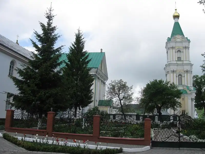Суд зобов’язав монастир УПЦ повернути пам’ятку архітектури державі Суд зобов’язав монастир УПЦ повернути пам’ятку архітектури державі