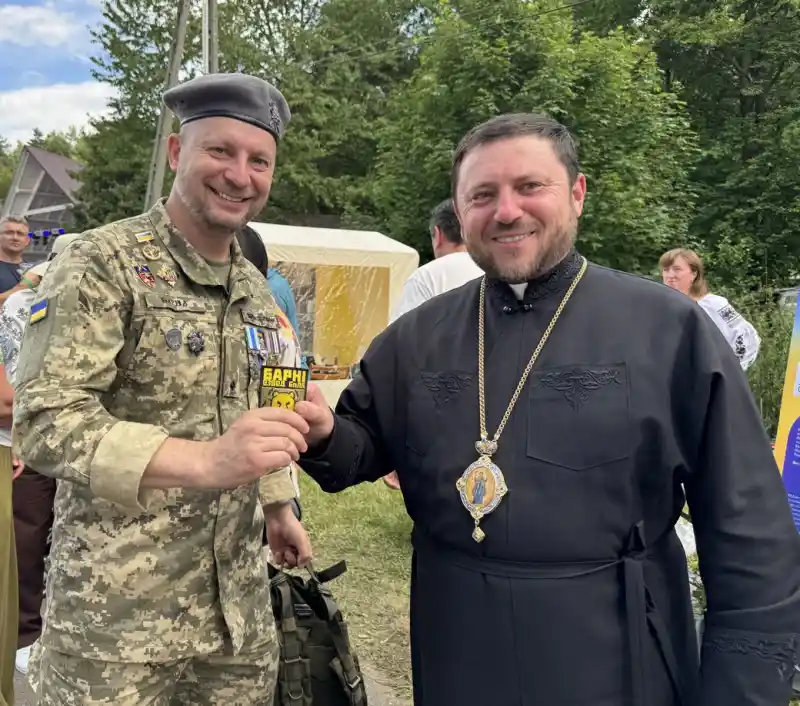 Кардинал Микола Бичок на “Лемківській ватрі”: повернення до коріння через віру і культуру Кардинал Микола Бичок на “Лемківській ватрі”: повернення до коріння через віру і культуру